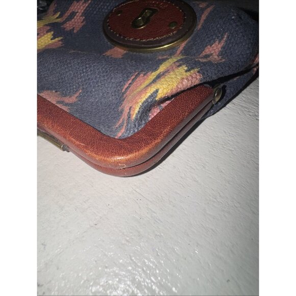 VTG Fossil Kisslock Key-Per Coin Purse Canvas Aztec Leather Accent - Picture 12 of 14